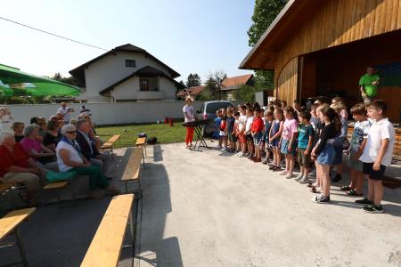 PRIREDITEV NA LEPI MENEŠIJI 09 FOTO LJUBO VUKELIČ